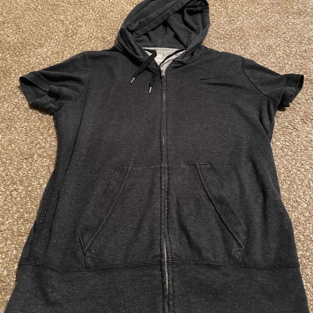 Nike shirt sleeve hoodie